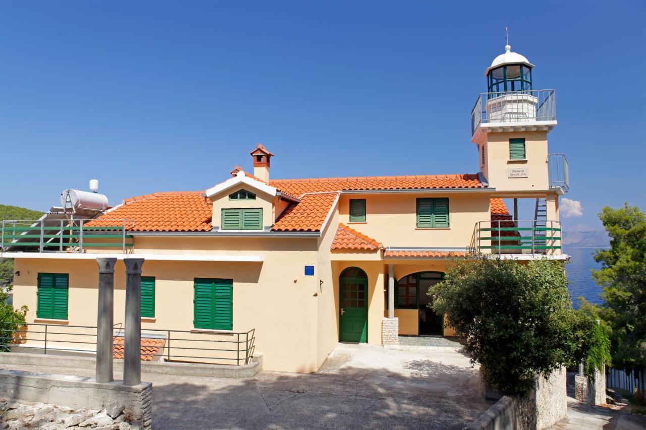 Unique Seaside Villa With Pool Vela Luka Exterior foto