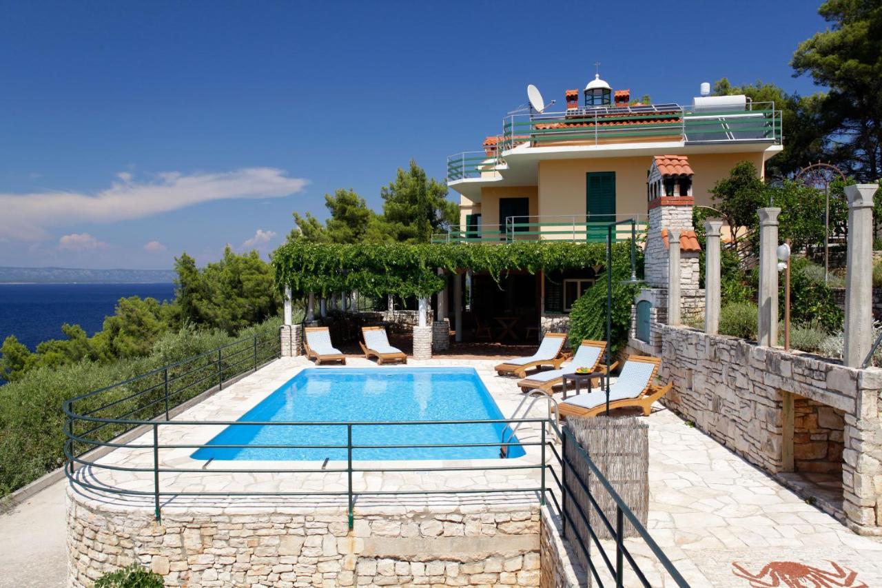Unique Seaside Villa With Pool Vela Luka Exterior foto